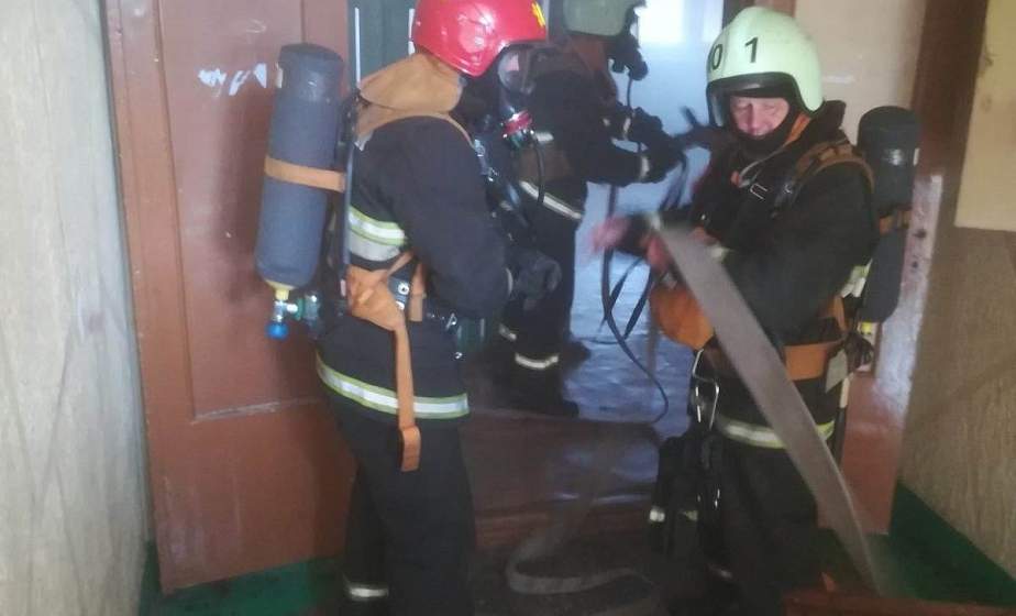 В общежитии Лидского ГУП ЖКХ сегодня утром произошел пожар 