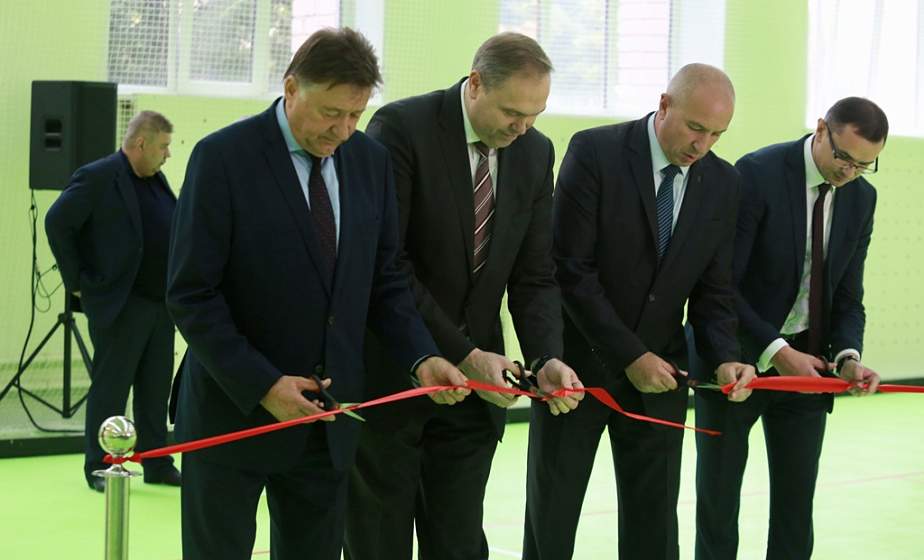 Первый в области специализированный зал для индор-хоккея открыли в Гродно