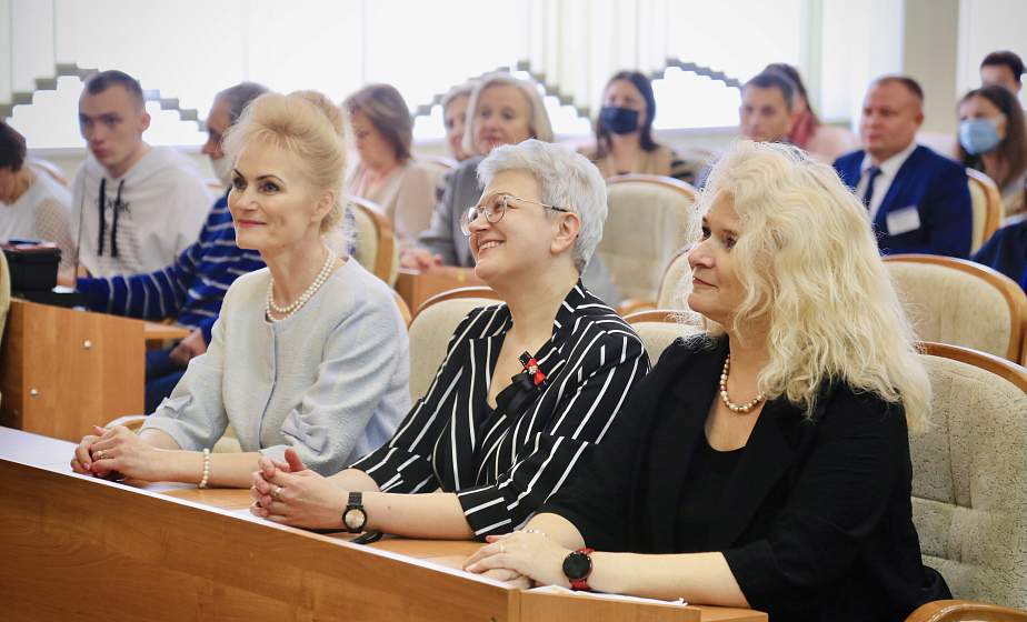 «Педагогический Оскар» вручили лучшим работникам системы образования в Гродно