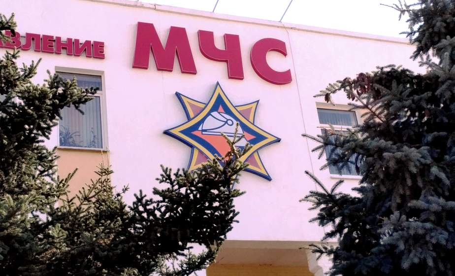 На двух пожарах в Щучинском районе сгорело 170 тонн соломы, 10 тонн спасено