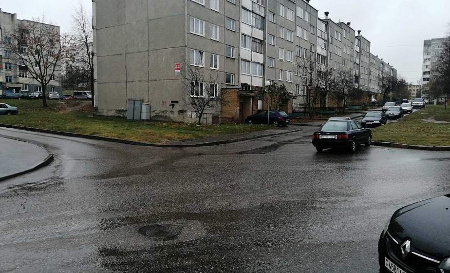 ГАИ ищет очевидцев ДТП: в Гродно водитель сбил ребенка во дворе дома