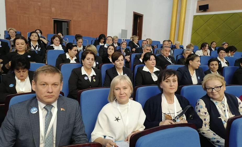 Руслан Абрамчик о VI Съезде учителей и работников образования государств СНГ: «Представители Беларуси были горды за свою страну и новации, которые мы внедряем в образование»