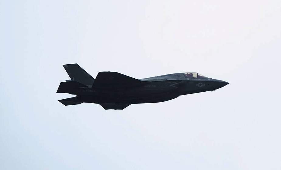 Самолет F-35 британских ВВС упал в Средиземное море