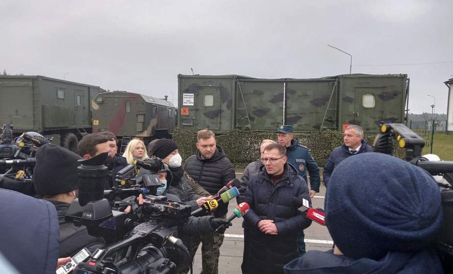 ФОТОФАКТ: Пресс-конференция в новом пресс-центре у ТЛЦ