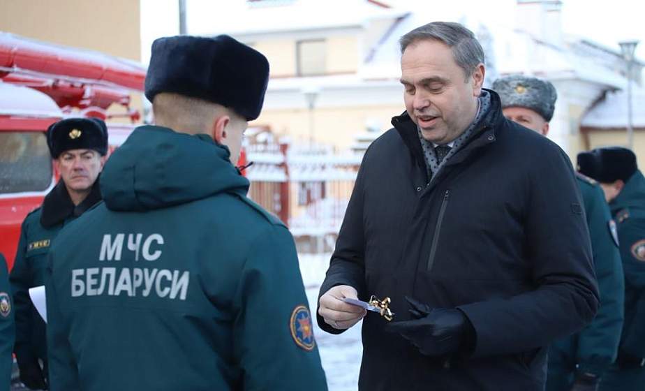 Новая пожарная автоцистерна пополнила парк пожарной аварийно-спасательной части №1 в Гродно