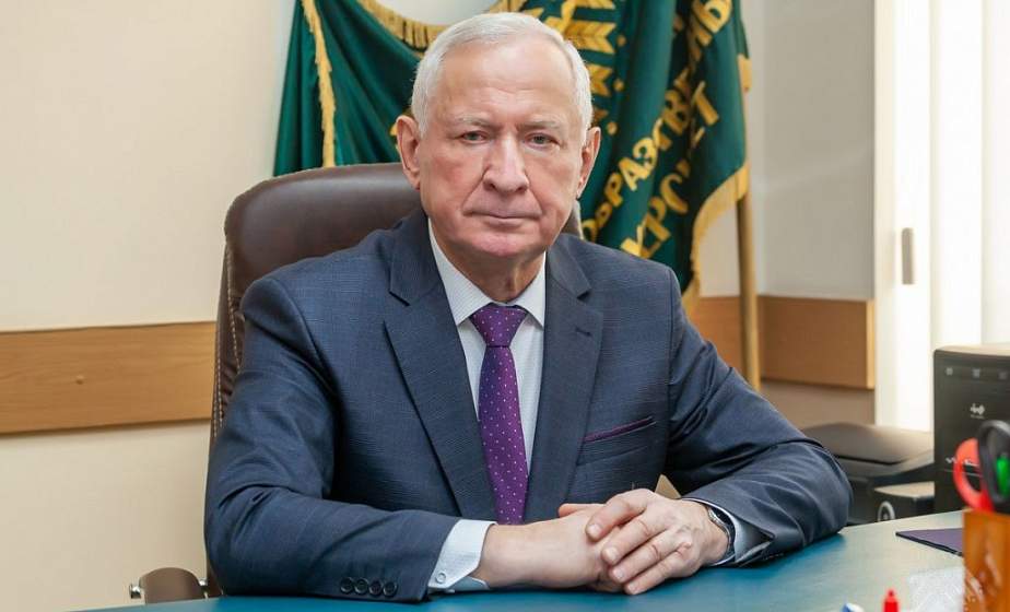 Витольду Пестису присвоено звание академика