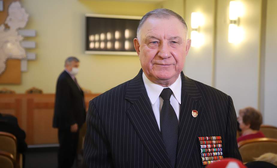 Основные положения Конституции должны отражать интересы общества, работать на него и государство