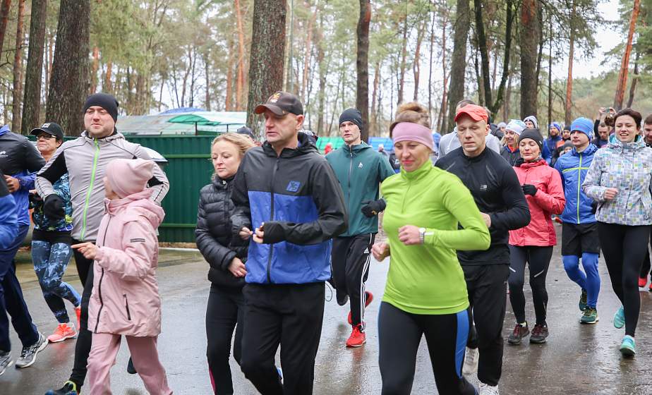 Бегом в Новый год! В Гродно прошел забег трезвости