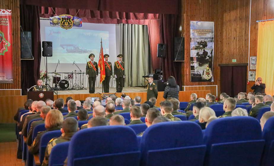 Ветераны и военнослужащие 557-й инженерной бригады отметили профессиональный праздник – День инженерных войск