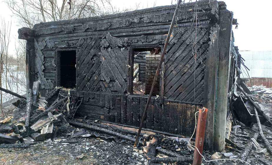 При пожаре в Новогрудском районе погиб 64-летний мужчина