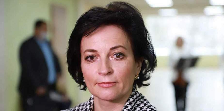 Сезонный подъем острых респираторных инфекций усложнил новый штамм коронавируса