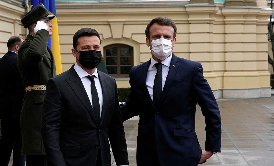 Эммануэль Макрон: Владимир Зеленский подтвердил готовность Украины выполнять Минские соглашения
