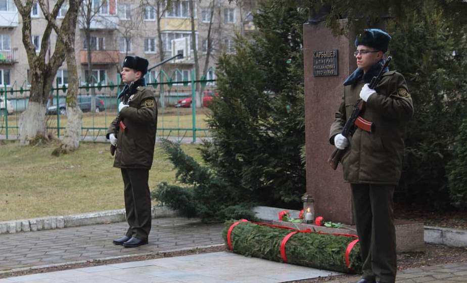 В средней школе №15 в Гродно прошел митинг памяти Героя Советского Союза Дмитрия Карбышева 