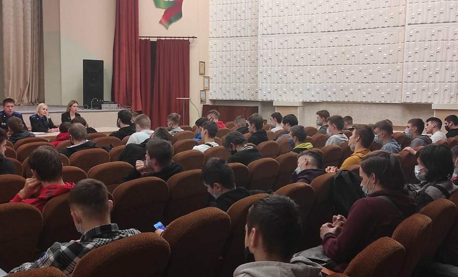 Каждый день – уголовное дело за незаконный оборот. Представители гродненского Следственного комитета рассказали о проблеме наркомании