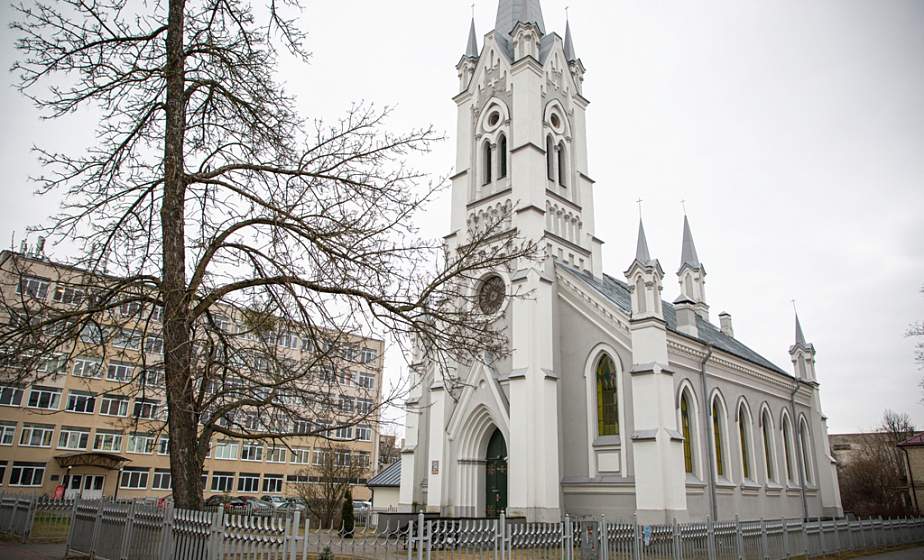 «Поющая» кирха. Чем восхищает туристов лютеранская церковь в Гродно? (+видео)