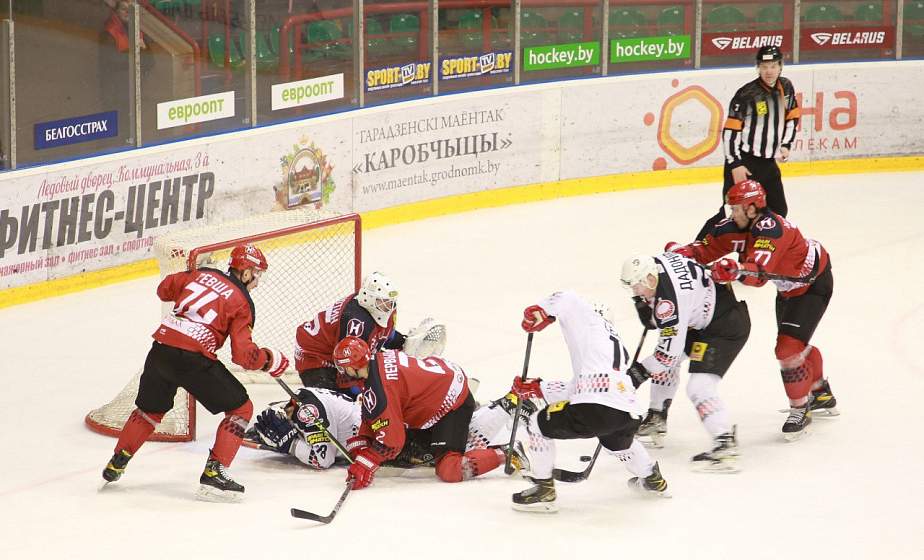 "Неман" одолел "Гомель" и вновь повел в серии