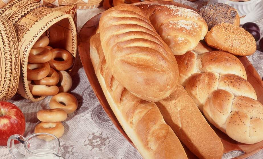 Конкурс: каким будет логотип каравай-фэста «Бацькава булка»?