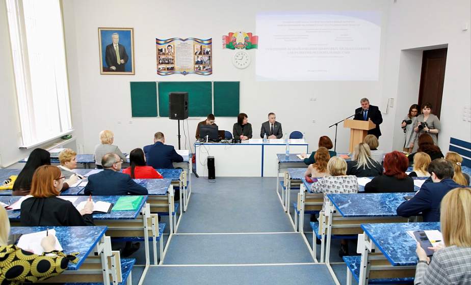 Акцент на достоверность контента и развитие медиаплатформ. В Гродно прошел семинар в рамках работы инновационного медийного кластера