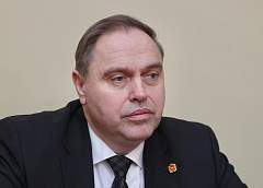 Пасхальные праздники, Фестиваль национальных культур, Форум регионов Беларуси и России и возвращение безвиза. Владимир Караник провел брифинг с журналистами
