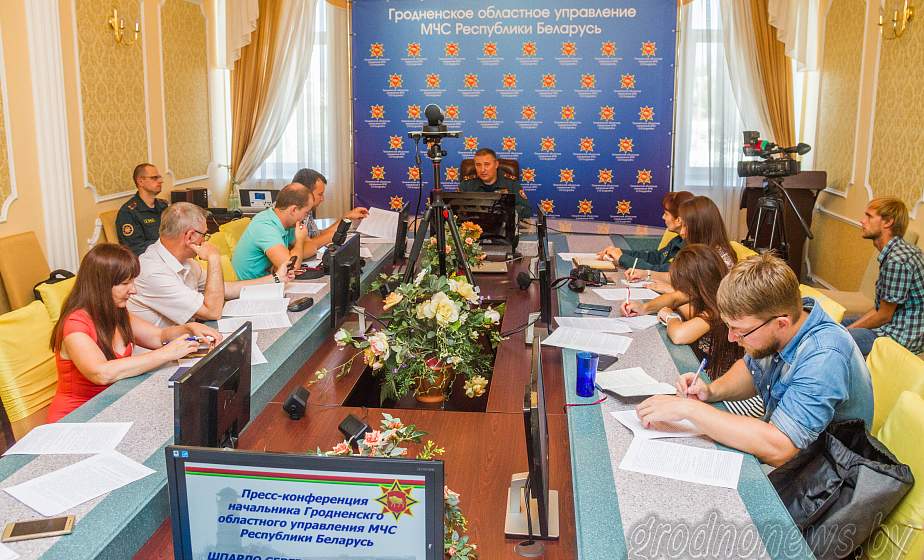 Спасатели Гродненщины будут работать на уборочной. В свободное от службы время
