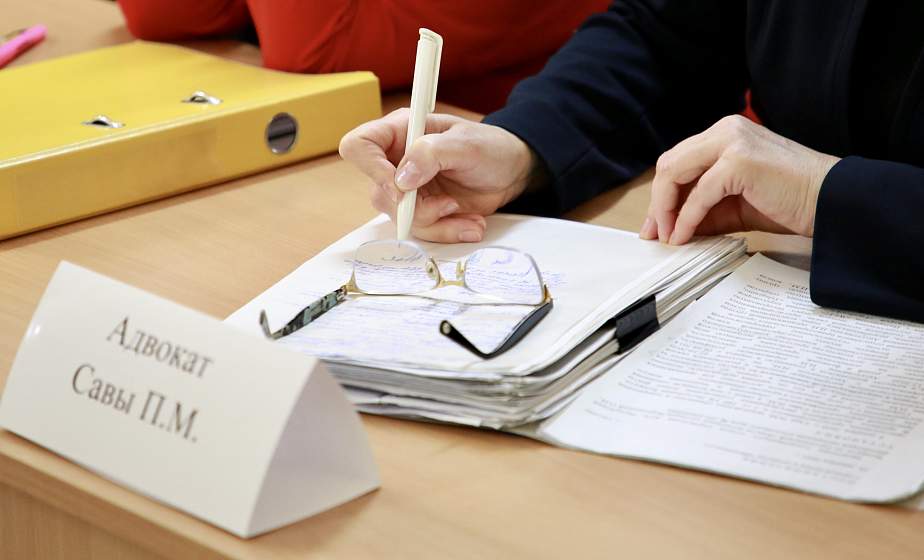 В суде допрашивают Галину Дербыш – одну из фигуранток дела группы Автуховича