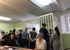 «Не считаю себя криминальным человеком». Николай Автухович дает показания в суде