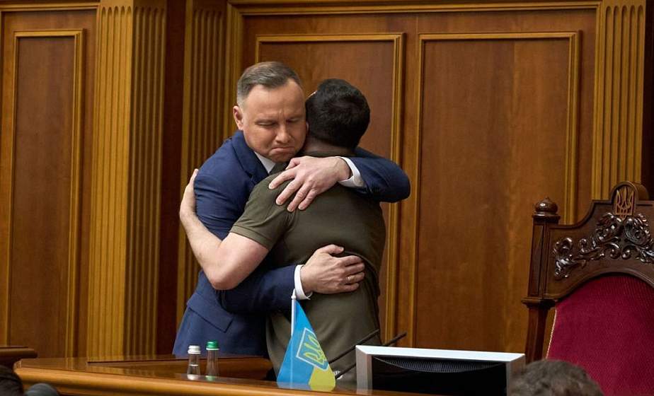 Геополитические грезы Варшавы про возрождение Речи Посполитой провоцируют недовольство среди польского общества