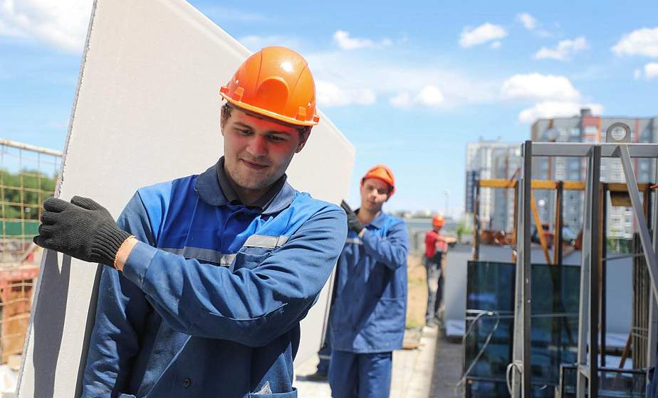 Промышленные предприятия, стройки, курорты — где работают нынешним летом студенты