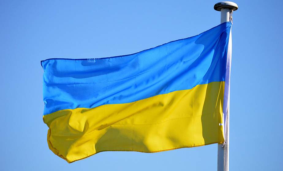 В Польше начался протест против украинских флагов на общественном транспорте