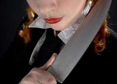 Невестка ударила свекровь ножом