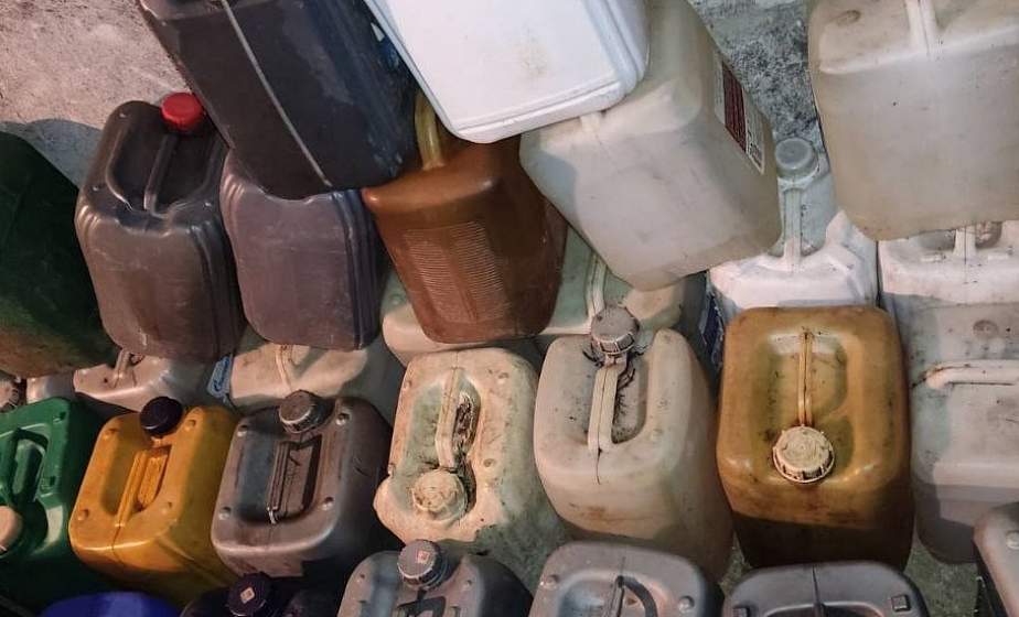 В Волковысском районе сотрудник сельхозпредприятия похитил 155 литров топлива