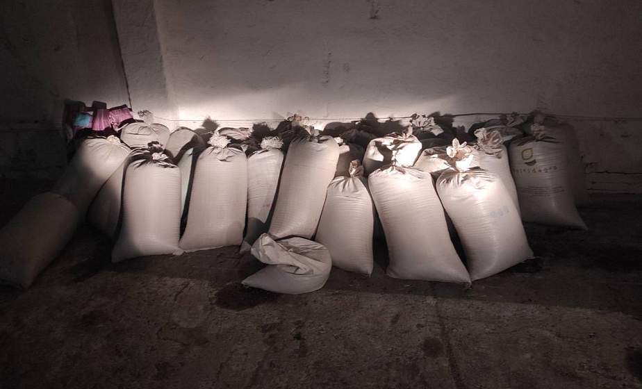 В Скиделе мужчина незаконно хранил более 1200 килограмм ячменя