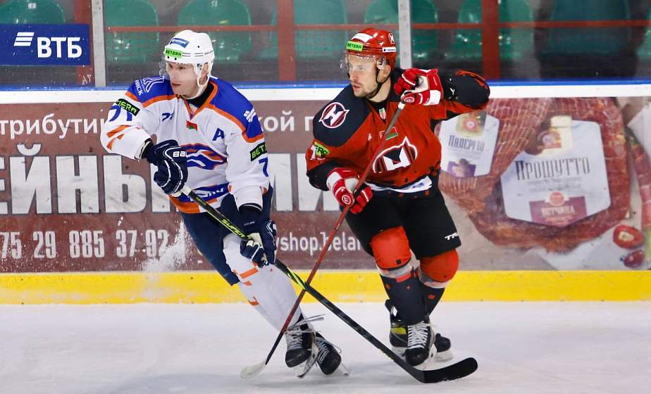Хоккейный «Неман» уступил «Локомотиву» в домашней игре со счетом 3:5