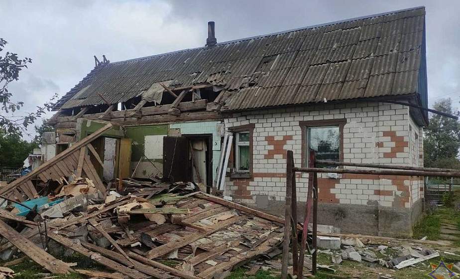 Под Щучином в жилом доме взорвался газовый баллон, хозяин получил травмы