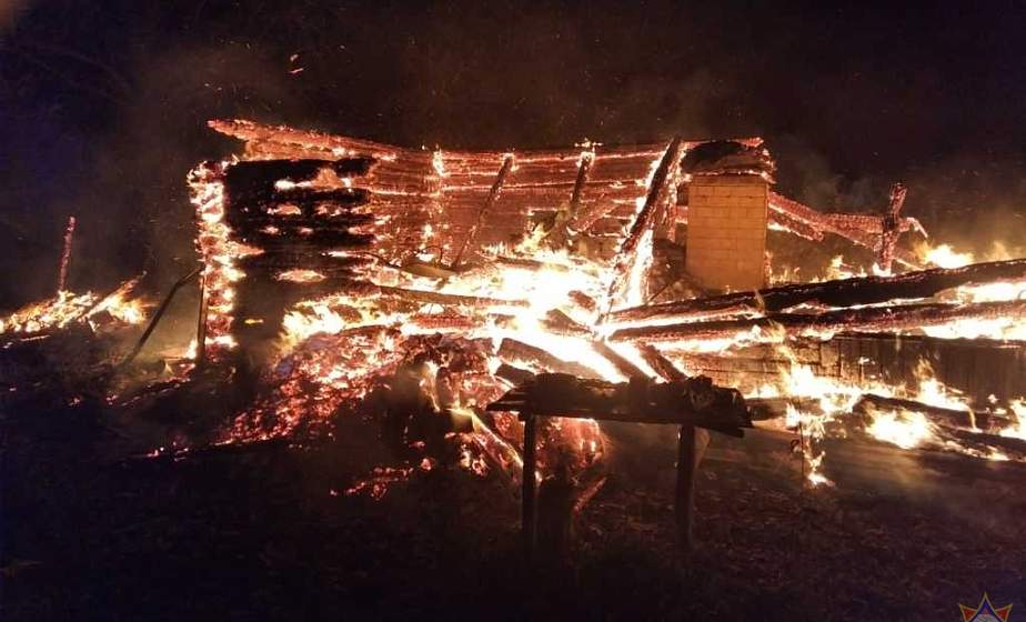 В деревне под Лидой произошел пожар: погиб хозяин дома