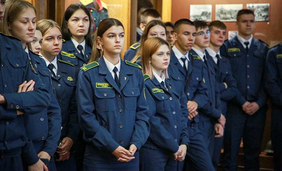 Урок памяти для старшеклассников провели работники прокуратуры области 