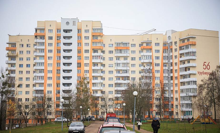 Жильцы дома №56 по улице Врублевского  в Гродно снова обратились за помощью в редакцию. Их история с капремонтом продолжается...