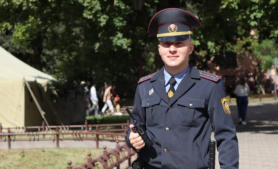 «Прошедшие матчи уже ознаменовались своими сенсациями». Официальный представитель УВД облисполкома Ярослав Василевский о чемпионате мира по футболу в Катаре