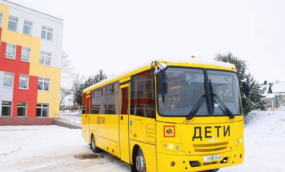 Школьный автопарк Ошмянского района пополнился новым автобусом