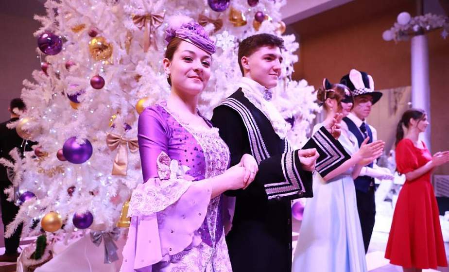 Фотофакт: Областной новогодний бал прошел в Гродно