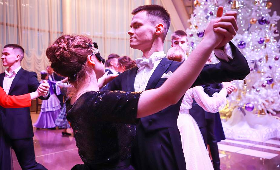 Областной новогодний бал собрал лучших учащихся и студентов со всей Гродненщины