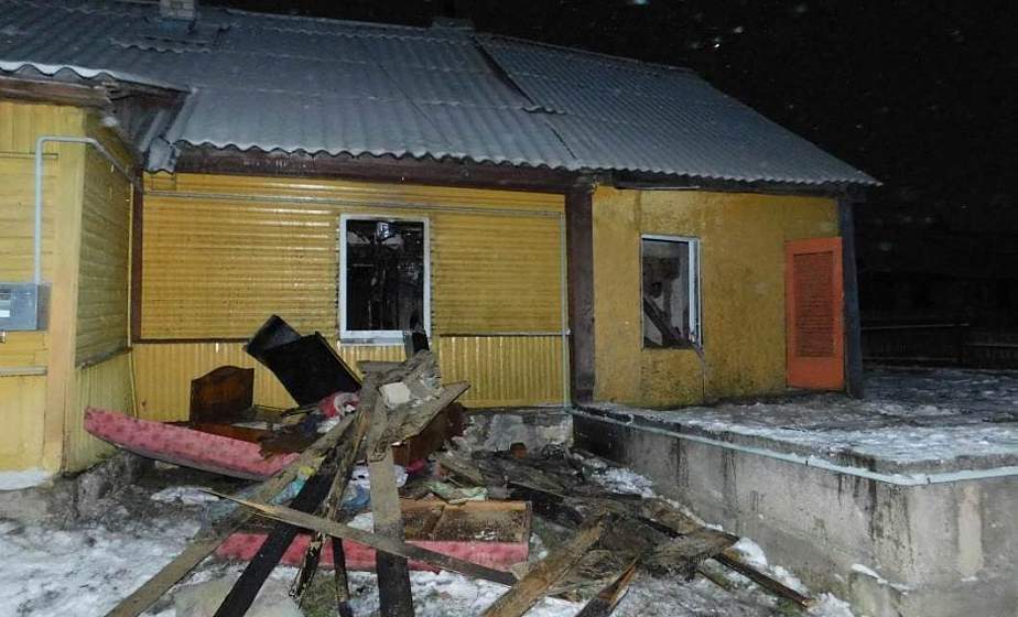 Любовный треугольник в Новогрудке оказался причиной поджога жилого дома