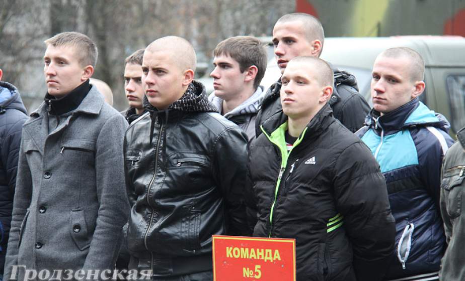 В Гродненской области сегодня призывников больше, чем вакантных мест в армии (ФОТО)