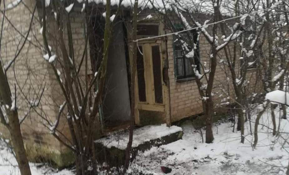 В Лиде милиционер спас человека из горящего дома