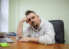 «Люблю творчество в любом его проявлении». Лауреат премии имени Дубко в номинации «Режиссер года» – Валерий Карышев о работе, любви к театру и тонкостях своей профессии