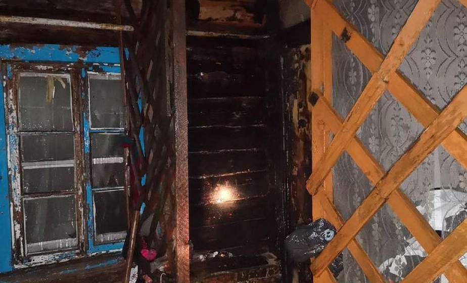 Неосторожное обращение с огнем привело к пожару в Лидском районе