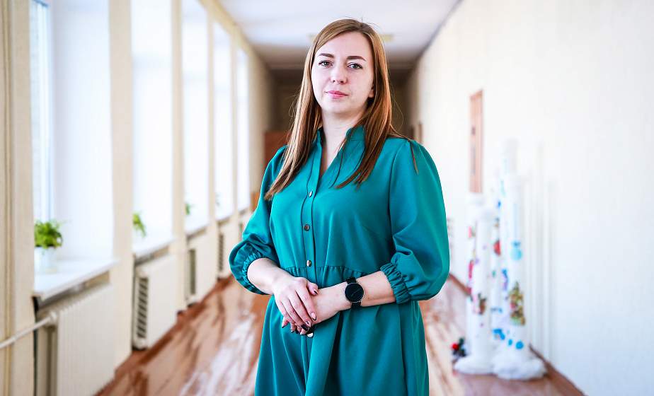 «Когда видишь результаты своего труда, стимул расти и развиваться становится еще больше». Заместитель директора СШ №3 г. Новогрудка Елена Жуковская – в проекте «Ровесники молодой Беларуси»