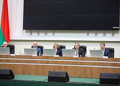 Продуктивный труд на благо людей и страны. В Гродно прошла сессия областного Совета депутатов