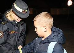 С начала года в регионе зарегистрировано 18 ДТП с участием пешеходов. Одна из главных причин – отсутствие фликера
