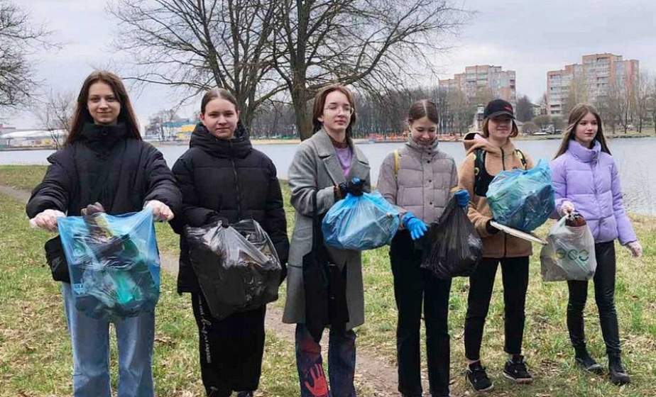 К экологической акции "Чистый берег" присоединились лидские школьники